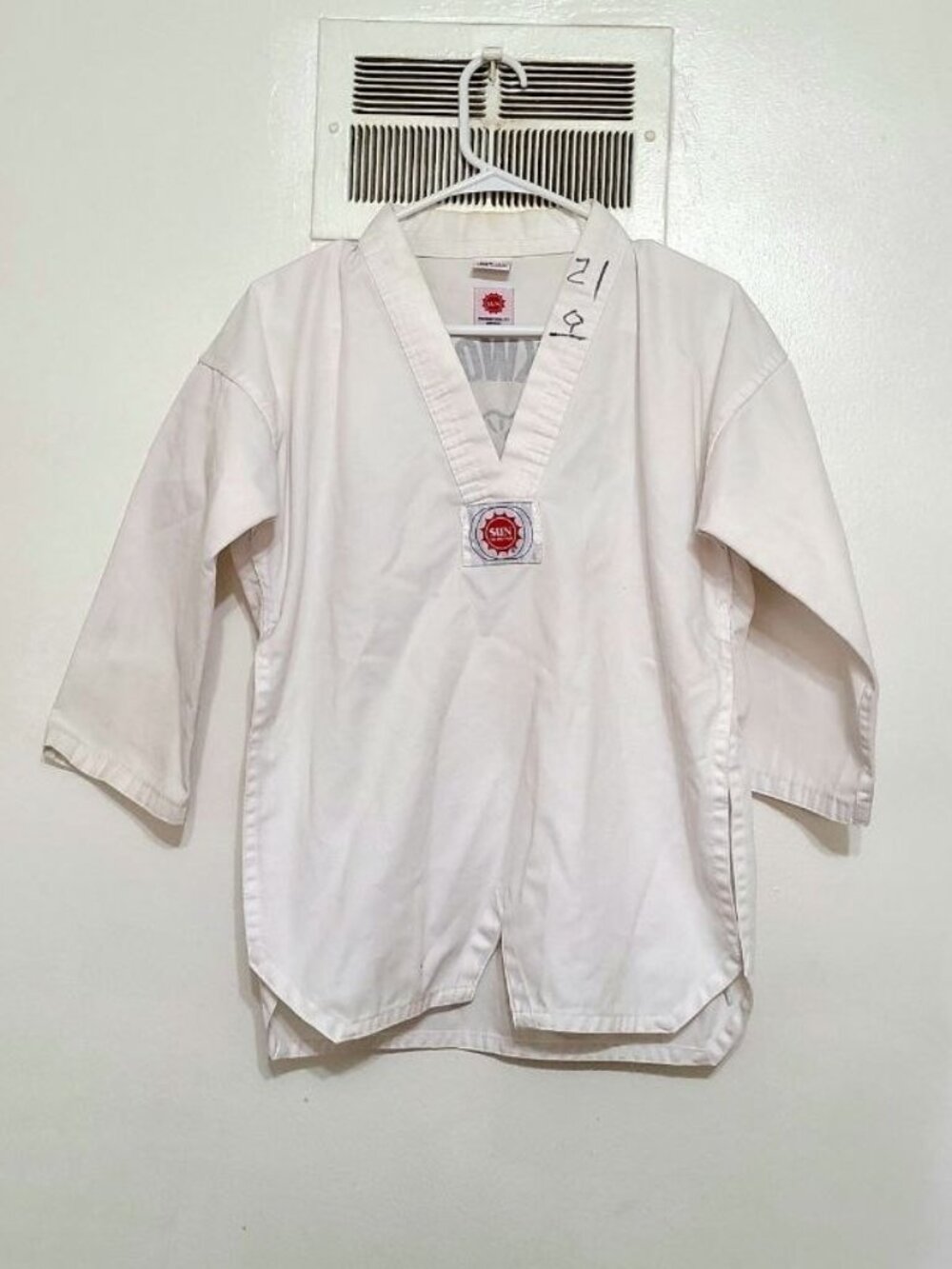 Unisex Taekwondo Uniform